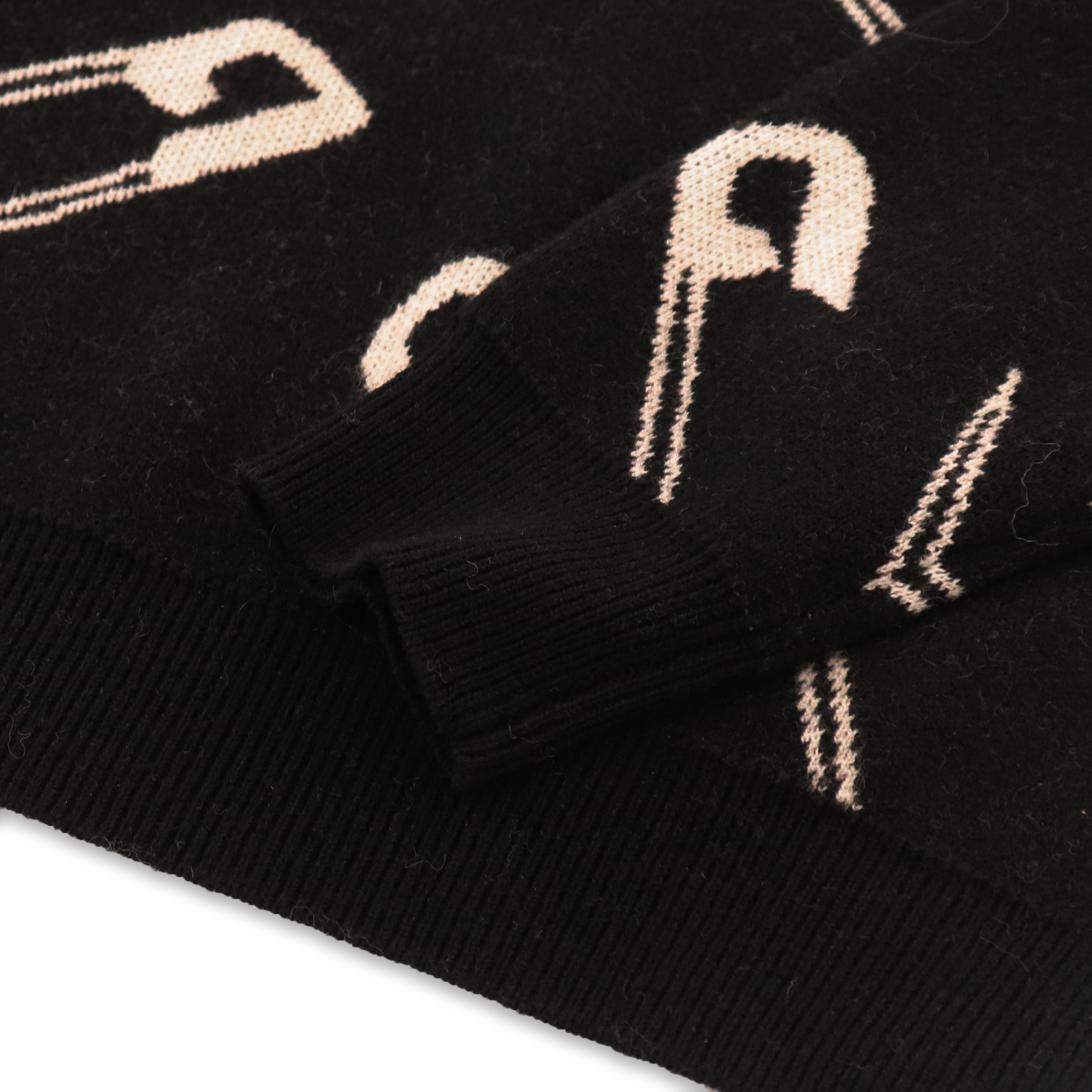 秋冬 OEM 定制黑色印花长袖女士套头针织毛衣