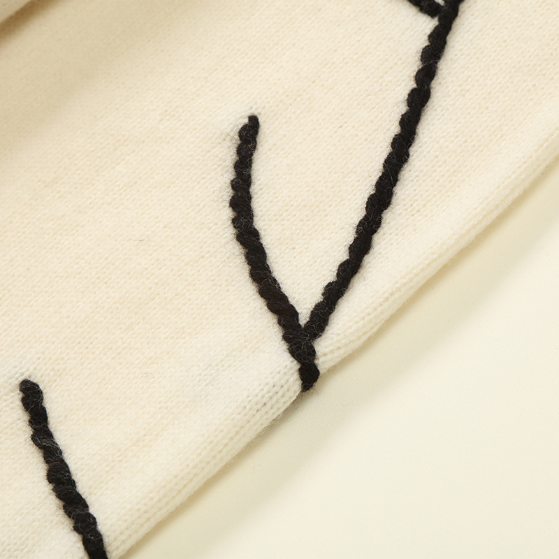 钩针羊驼毛混纺套头衫