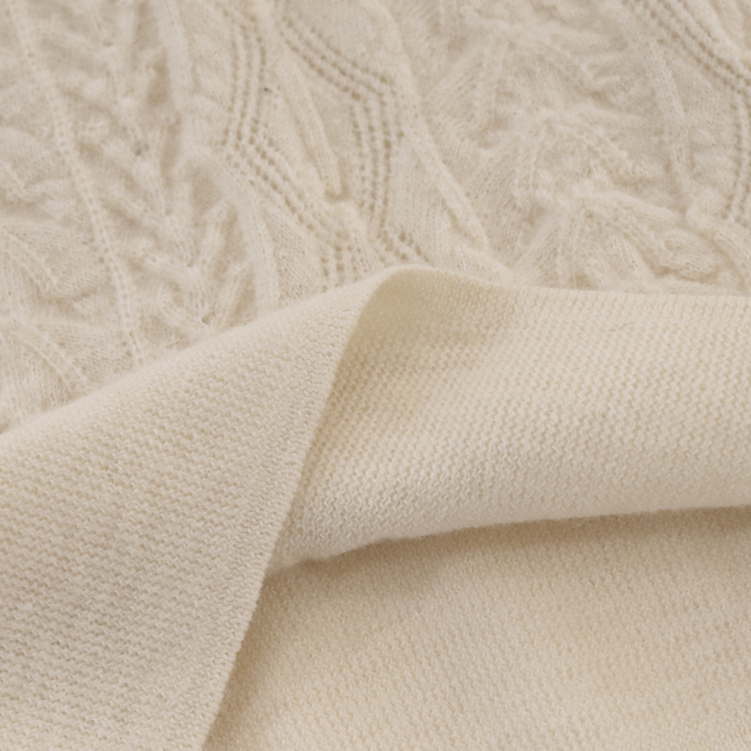 秋冬 OEM 工厂定制白色圆领长袖女士套头针织毛衣